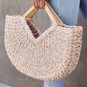 BRAND NEW WITH TAGS STRAW TOTE